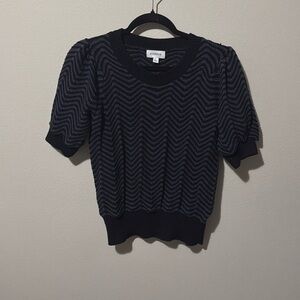 Evereve Black and Gray Chevron Sweater